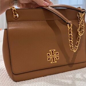 Tory Burch Britten Flap Shoulder Bag in Bark